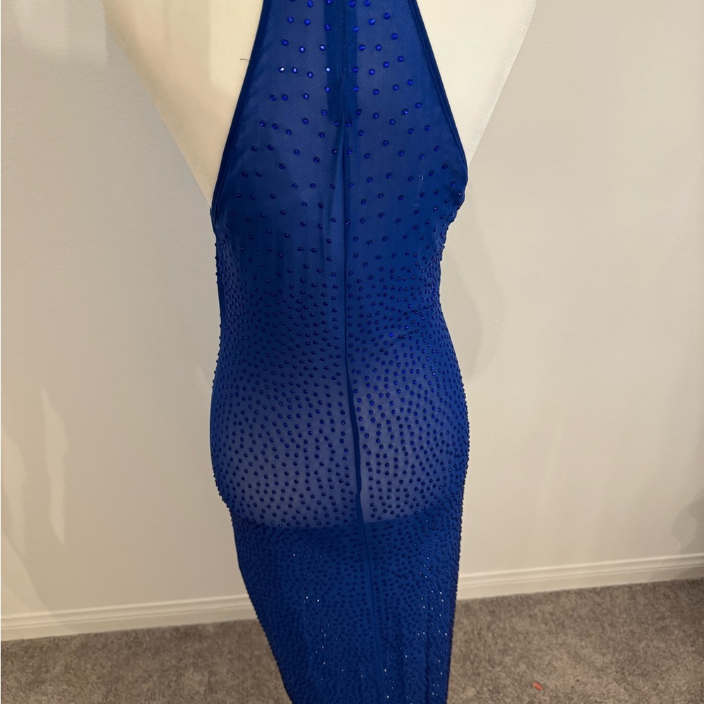 O/S stretchy material - Picture 2 of 4